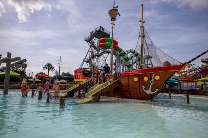 Schlitterbahn Waterpark Galveston - Single Day Admission